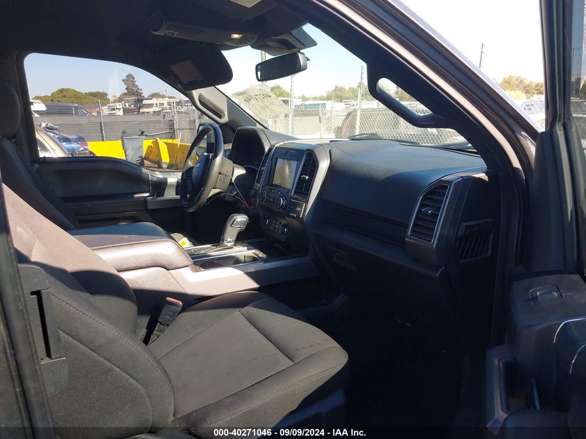 VIN 1FTFX1E40LKD40359 2020 FORD F-150 XLT