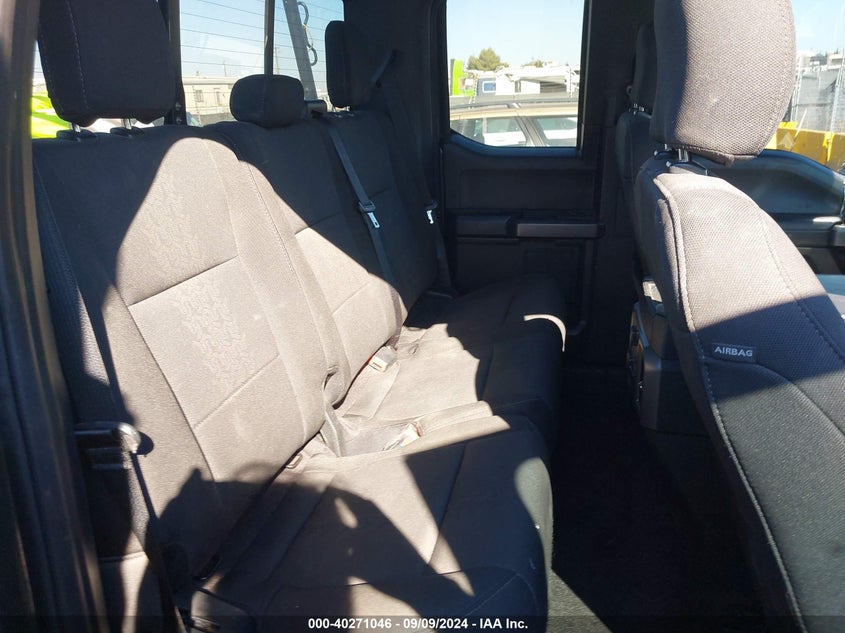 VIN 1FTFX1E40LKD40359 2020 FORD F-150 XLT