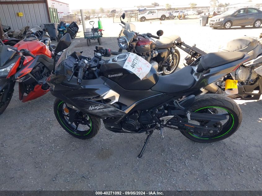 2022 Kawasaki Ex400 VIN: JKAEXKG13NDAF8432 Lot: 40271092