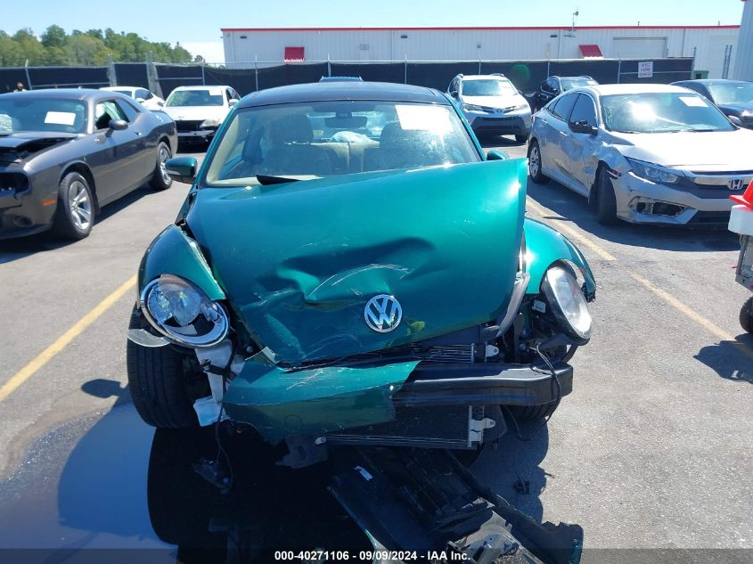 3VWJD7AT9JM710908 2018 Volkswagen Beetle 2.0T Se