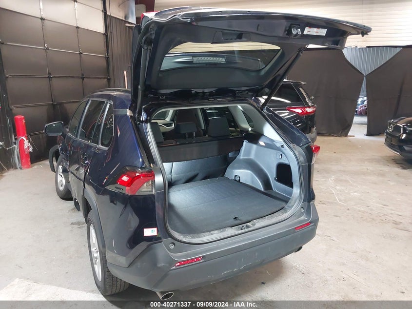 VIN 2T3P1RFV5LW104888 2020 TOYOTA RAV4 XLE