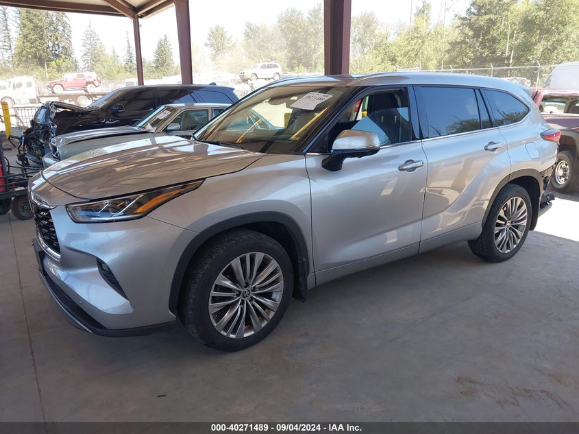 VIN 5TDKDRBHXPS003287 2023 TOYOTA HIGHLANDER PLATINUM