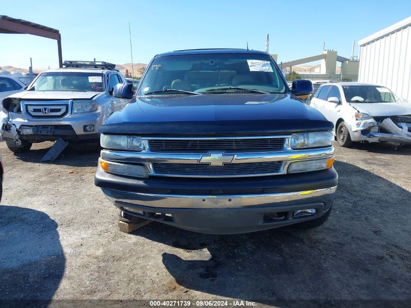 2002 Chevrolet Tahoe Lt VIN: 1GNEK13T12J199334 Lot: 40271739