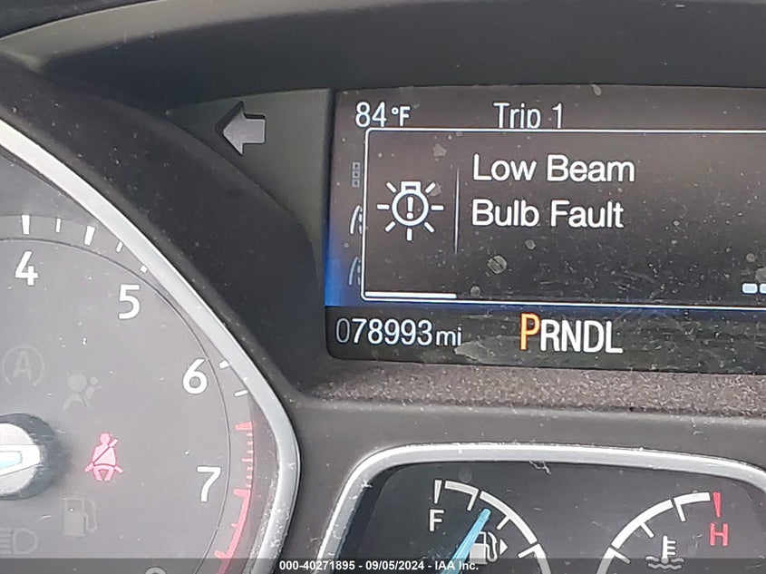 2018 FORD FOCUS SE - 1FADP3F21JL324751