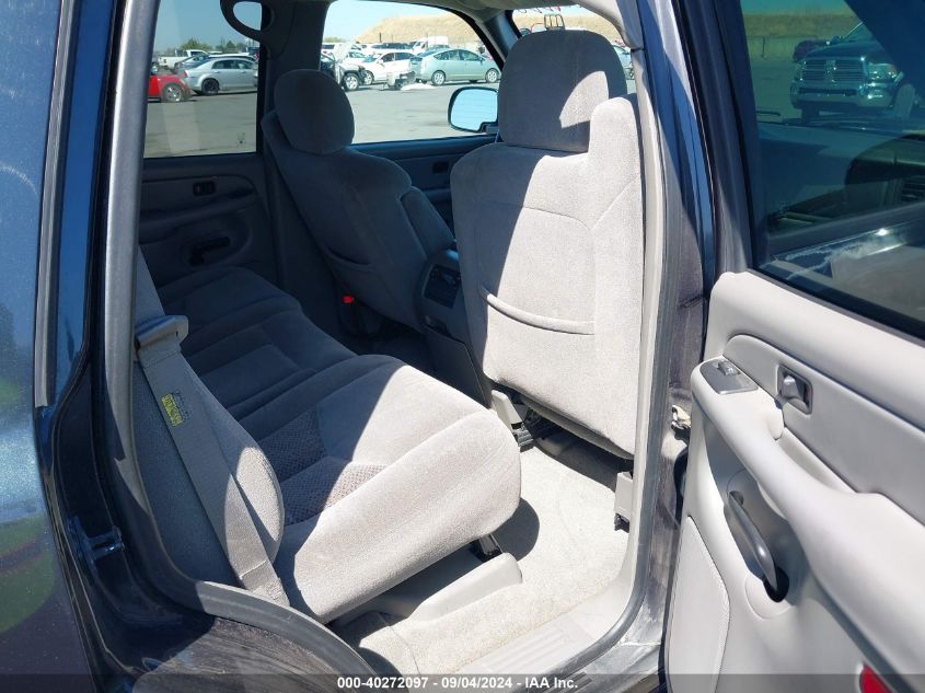 2004 Chevrolet Tahoe Ls VIN: 1GNEC13T44J156753 Lot: 40272097