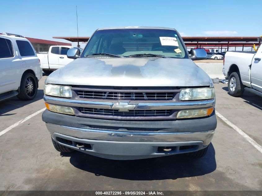 2000 Chevrolet Silverado K2500 VIN: 1GCGK29U7YE306721 Lot: 40272295