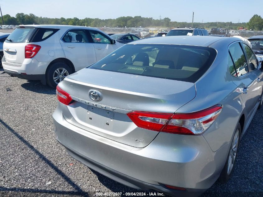 2018 Toyota Camry Le VIN: JTNB11HK4J3045617 Lot: 40272507