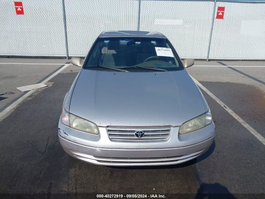 1999 Toyota Camry Ce/Le/Xle VIN: 4T1BG22K0XU481493 Lot: 40272919