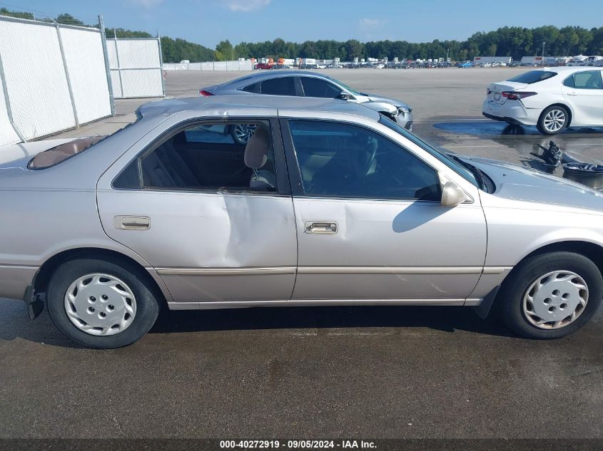 1999 Toyota Camry Ce/Le/Xle VIN: 4T1BG22K0XU481493 Lot: 40272919