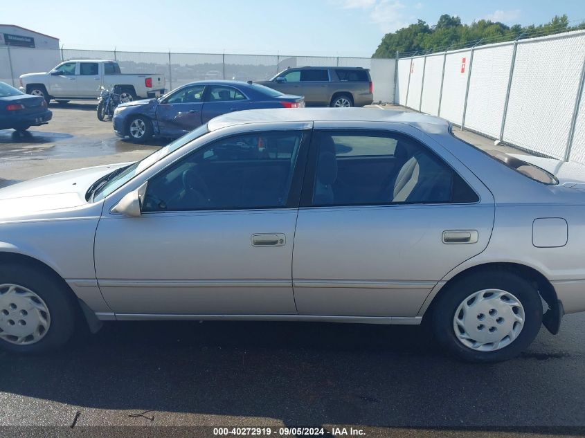 1999 Toyota Camry Ce/Le/Xle VIN: 4T1BG22K0XU481493 Lot: 40272919