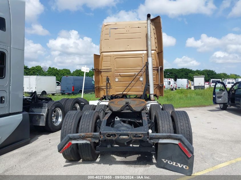 2018 Volvo Vnl VIN: 4V4NC9EG9JN892247 Lot: 40273955