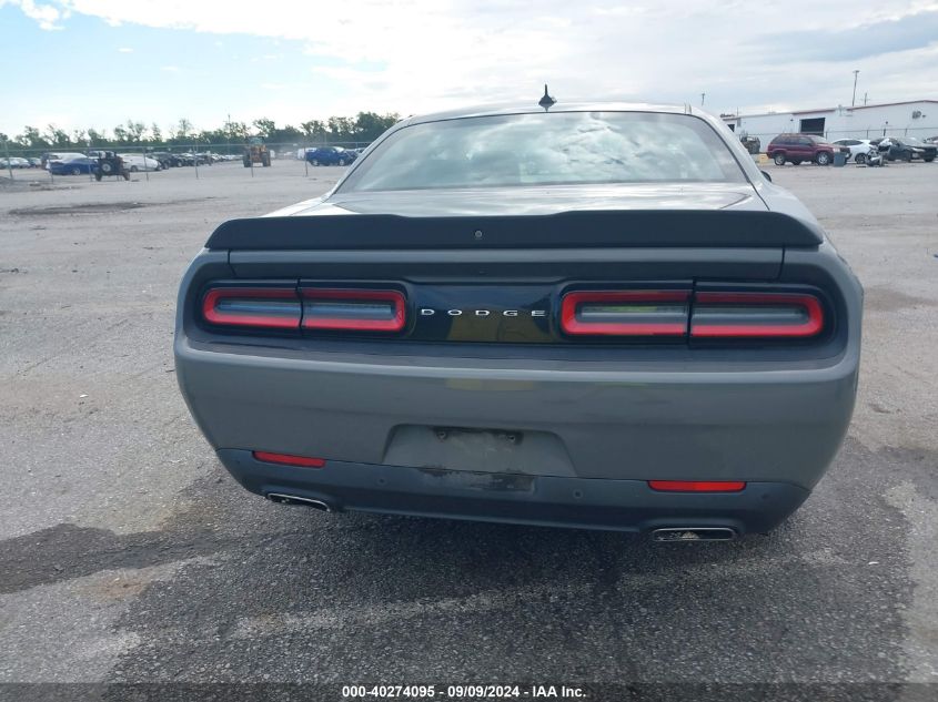 2018 Dodge Challenger Sxt VIN: 2C3CDZAG3JH322215 Lot: 40274095