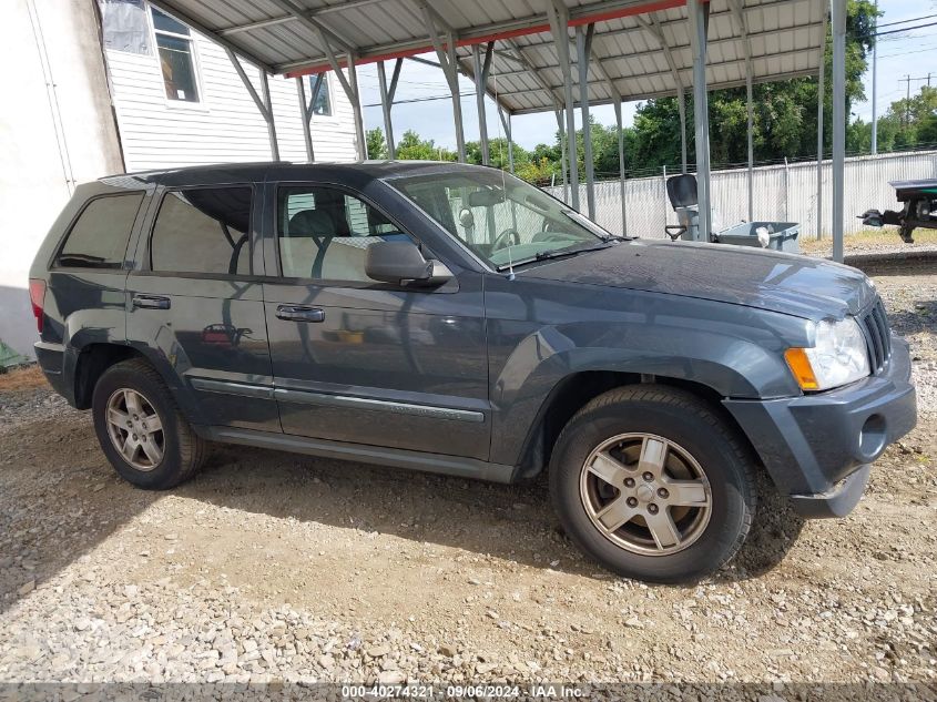 2007 Jeep Grand Cherokee Laredo VIN: 1J8GR48KX7C605677 Lot: 40274321