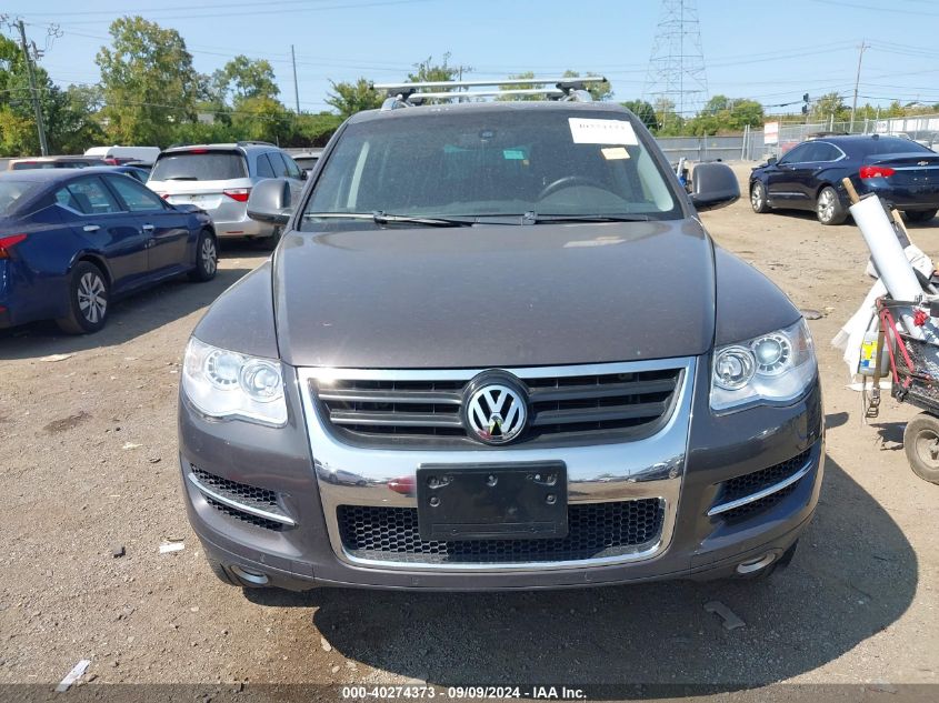 2009 Volkswagen Touareg 2 Vr6 Fsi VIN: WVGBE77L19D020813 Lot: 40274373