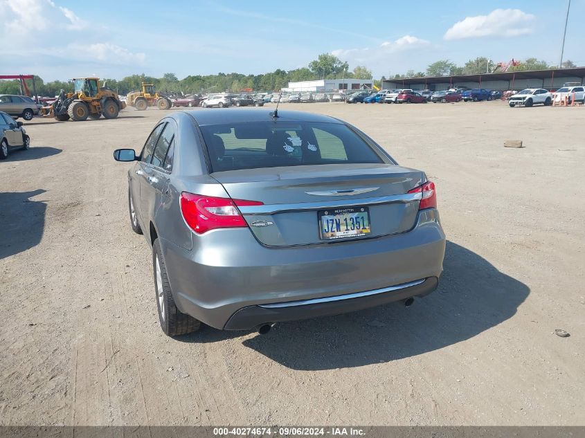 2013 Chrysler 200 Limited VIN: 1C3CCBCG0DN627769 Lot: 40274674