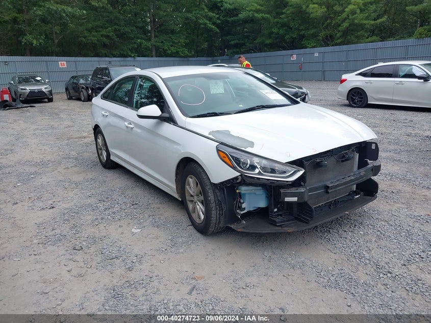 VIN 5NPE24AF7KH775041 2019 HYUNDAI SONATA SE