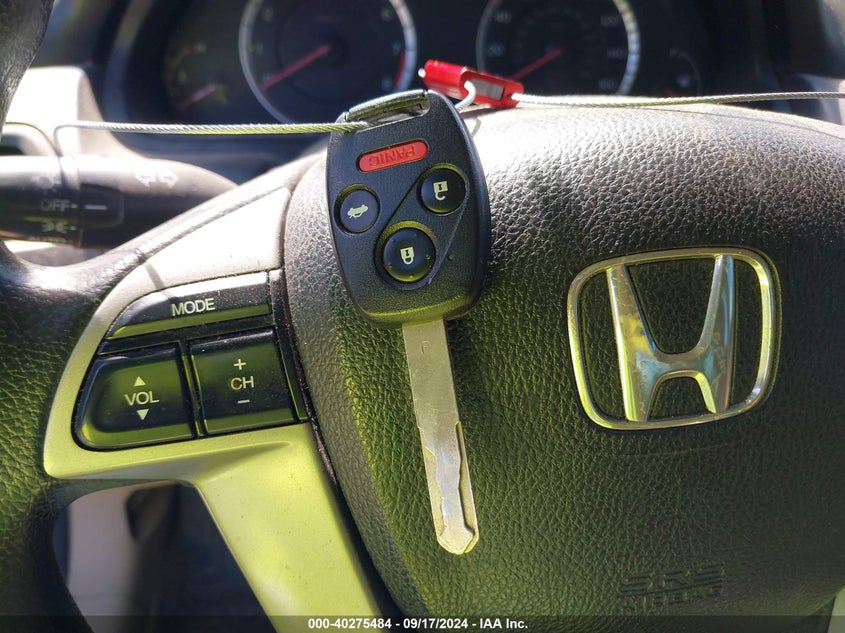 1HGCP2E76BA047168 2011 Honda Accord 2.4 Ex