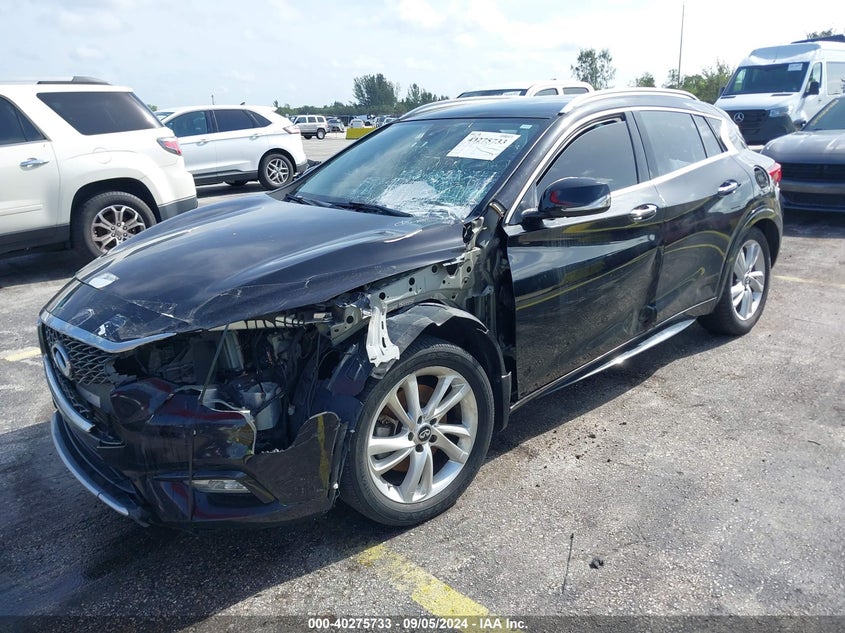2017 INFINITI QX30 PREMIUM - SJKCH5CP1HA020806
