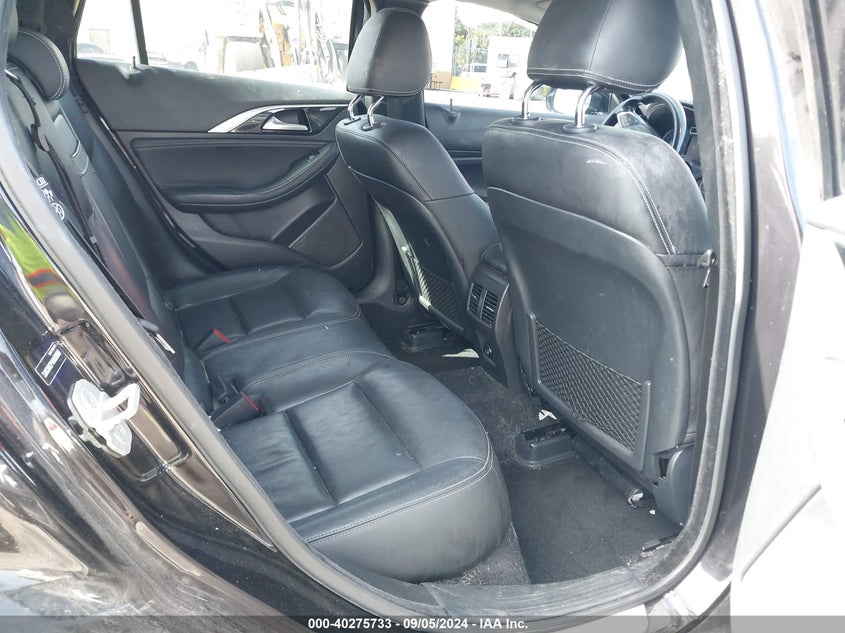 2017 INFINITI QX30 PREMIUM - SJKCH5CP1HA020806