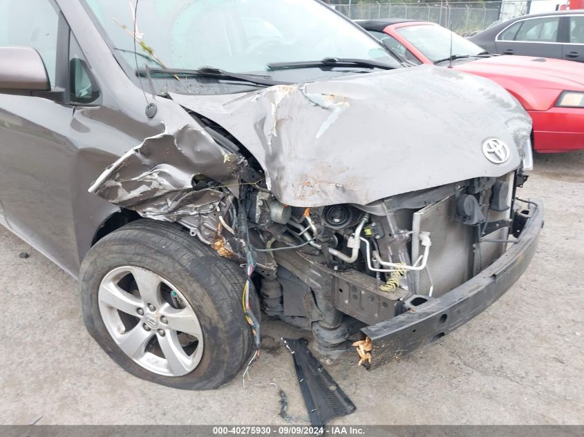 5TDKK3DC0DS343063 2013 Toyota Sienna Le V6 8 Passenger