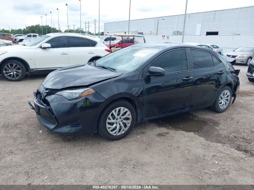 5YFBURHE7JP852998 2018 TOYOTA COROLLA - Image 2