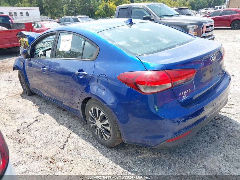 2017 KIA FORTE VIN: 3KPFK4A7XHE011145