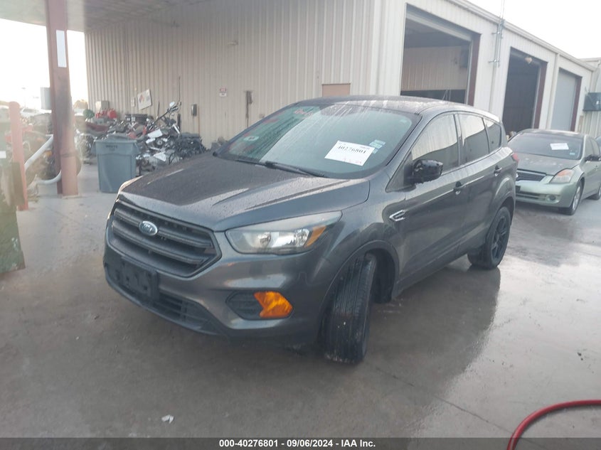 VIN 1FMCU0F75KUB57102 2019 FORD ESCAPE S
