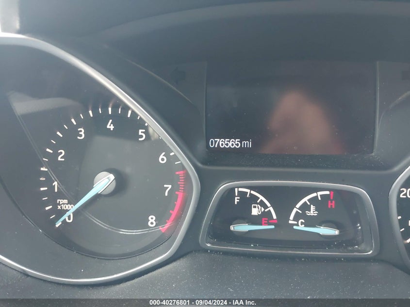 VIN 1FMCU0F75KUB57102 2019 FORD ESCAPE S