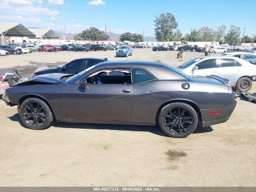 2018 Dodge Challenger Sxt VIN: 2C3CDZAG3JH305642 Lot: 40277215