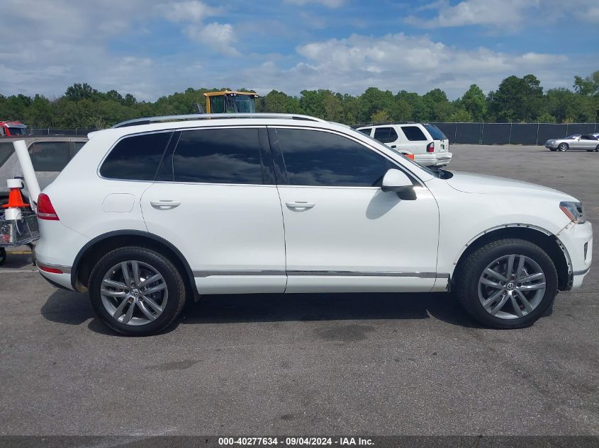 2015 Volkswagen Touareg V6 Lux VIN: WVGEF9BP0FD006056 Lot: 40277634