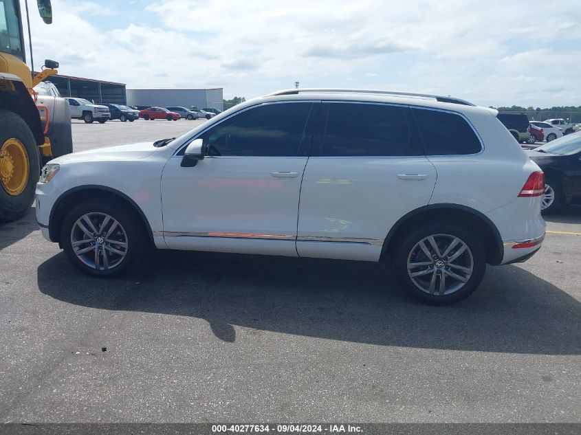 WVGEF9BP0FD006056 2015 Volkswagen Touareg V6 Lux