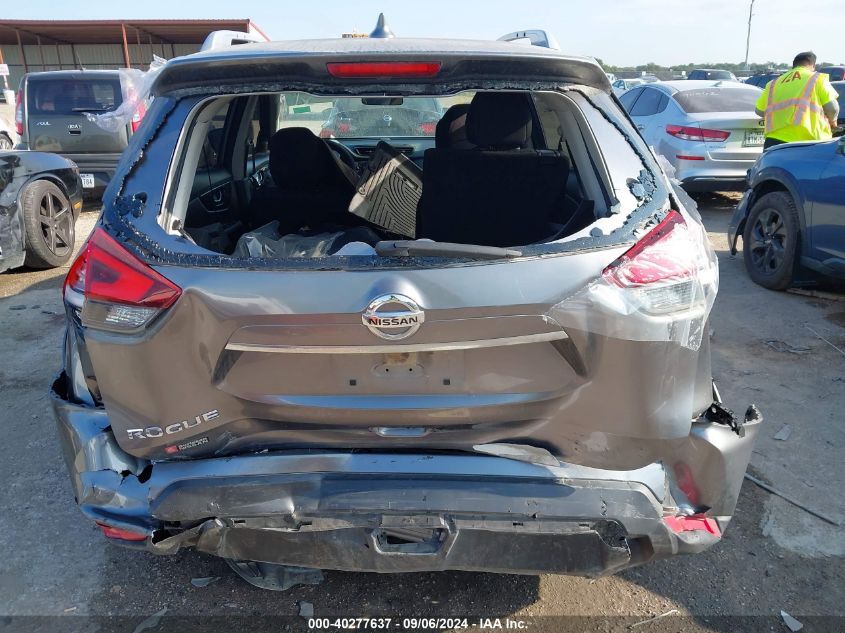 2017 Nissan Rogue S VIN: JN8AT2MTXHW402066 Lot: 40277637