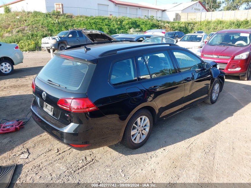 2016 VOLKSWAGEN GOLF SPORTWAGEN TSI S 4-DOOR - 3VWC17AU0GM513595