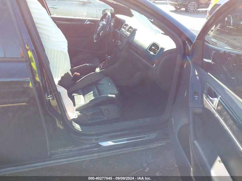 2013 VOLKSWAGEN GTI DRIVERS EDITION - WVWHV7AJ0DW134952