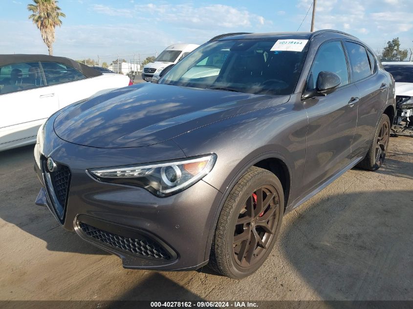 ZASPAJAN3L7C93925 2020 ALFA ROMEO STELVIO - Image 2