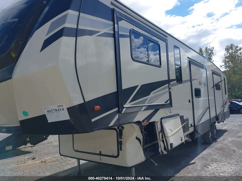 2022 FOREST RIVER OTHER (VIN: 5ZT3SN3B9NG704714