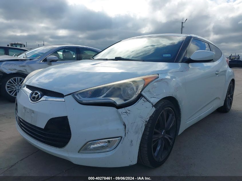 2012 Hyundai Veloster Base W/Gray VIN: KMHTC6AD9CU054687 Lot: 40278461