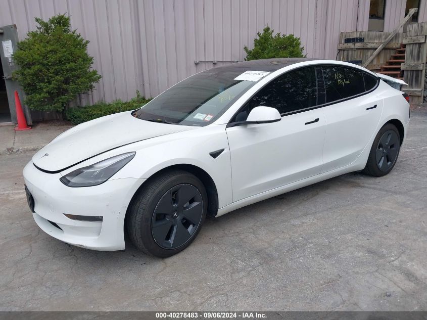 5YJ3E1EB7NF162599 2022 TESLA MODEL 3 - Image 2