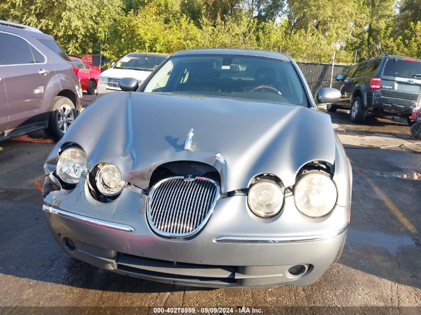 2005 Jaguar S-Type 4.2L V8 VIN: SAJWA01U55HN35084 Lot: 40278959