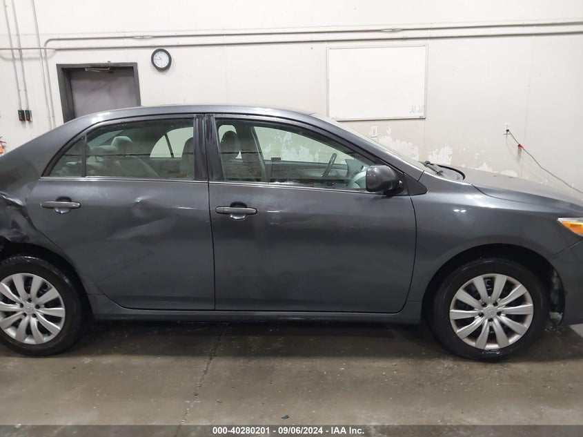 2013 TOYOTA COROLLA LE - 2T1BU4EE1DC054721