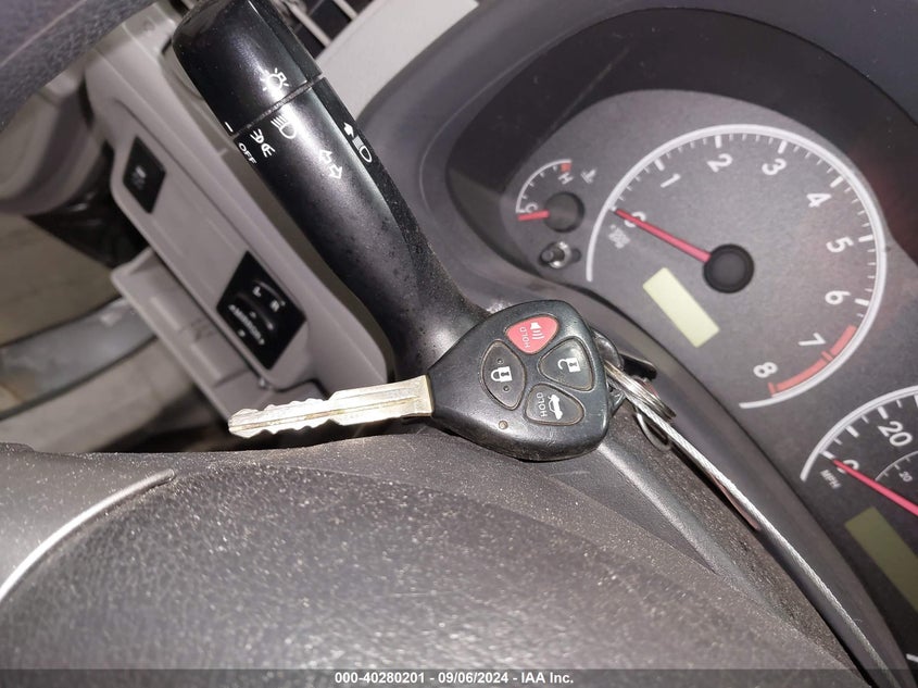 2013 TOYOTA COROLLA LE - 2T1BU4EE1DC054721