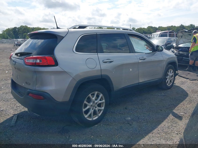 VIN 1C4PJMCS1HW647807 2017 JEEP CHEROKEE LATITUDE
