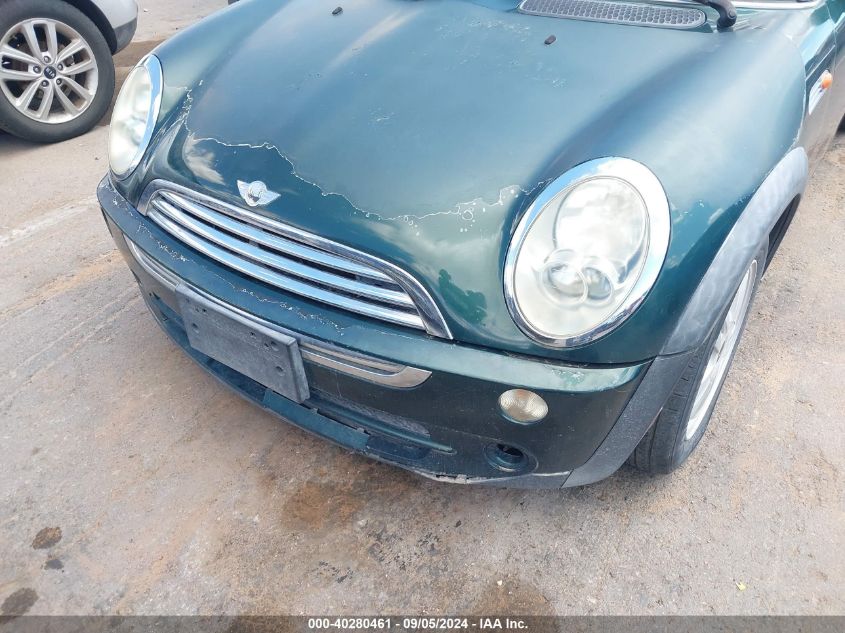 2005 Mini Cooper VIN: WMWRF33465TF61220 Lot: 40280461