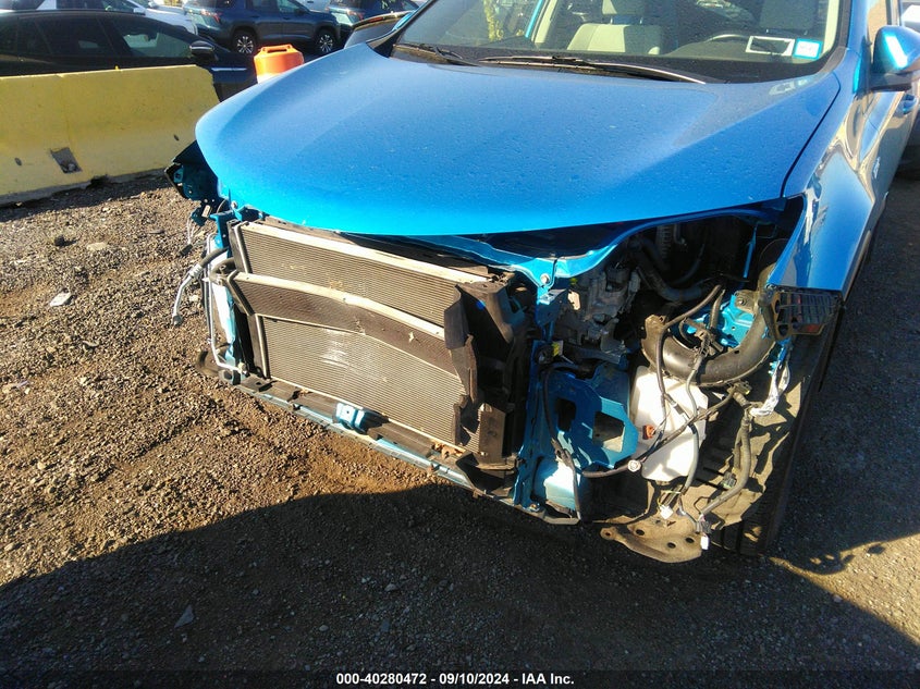 2016 TOYOTA RAV4 HYBRID XLE - JTMRJREV4GD022115