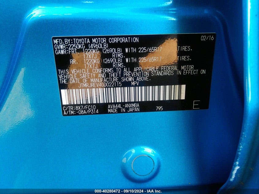 2016 TOYOTA RAV4 HYBRID XLE - JTMRJREV4GD022115