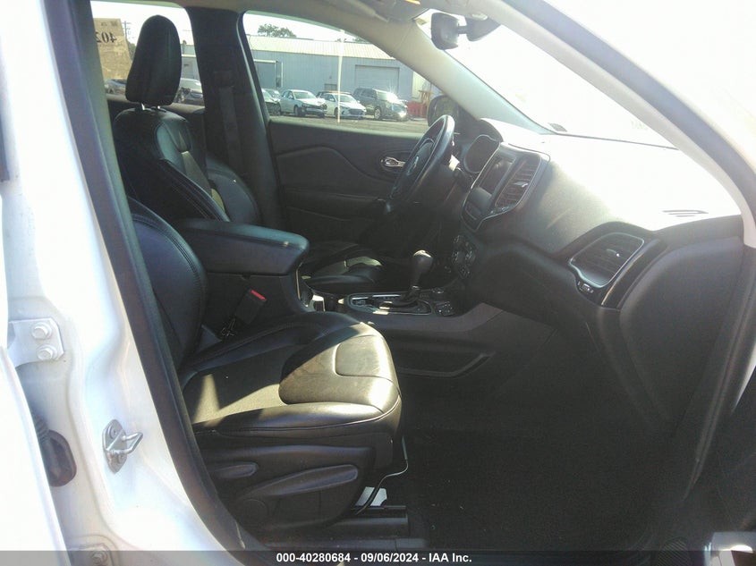 VIN 1C4PJMLXXLD640564 2020 JEEP CHEROKEE ALTITUDE 4X4