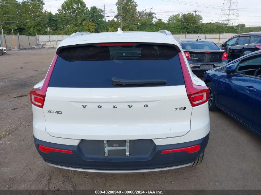 2019 Volvo Xc40 T5 Momentum VIN: YV4162UK5K2122948 Lot: 40280940