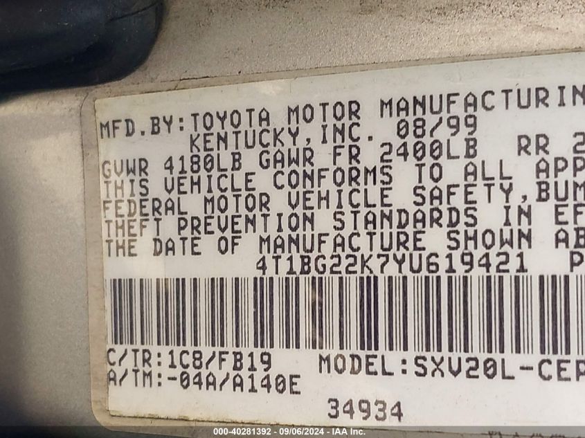 4T1BG22K7YU619421 2000 Toyota Camry Le