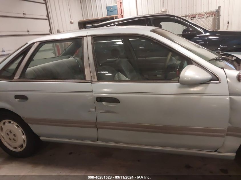 1992 Ford Taurus Gl VIN: 1FACP524XNG223365 Lot: 40281528