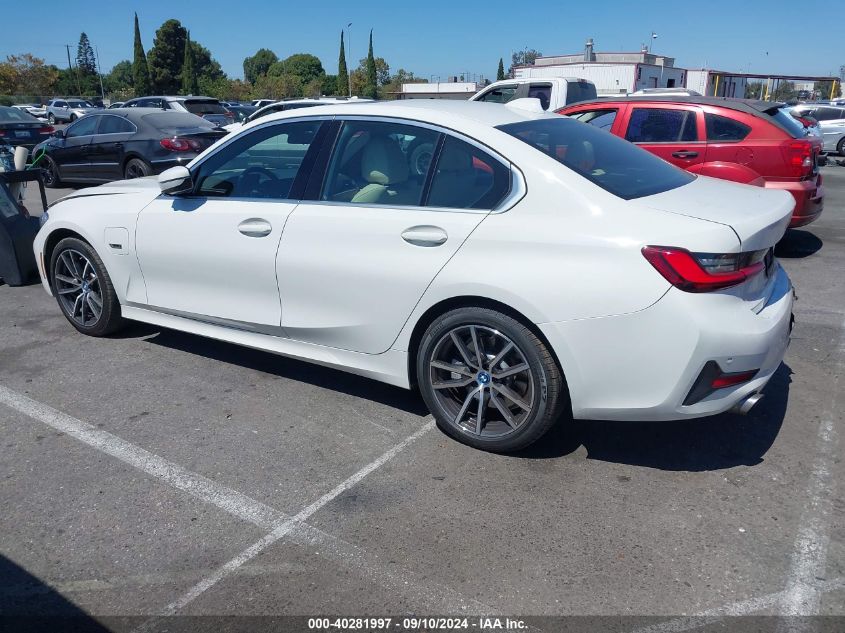 2022 BMW 330E VIN: 3MW5P7J04N8C35987 Lot: 40281997